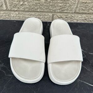 Lululemon Restfeel Slides Light Ivory Size 7